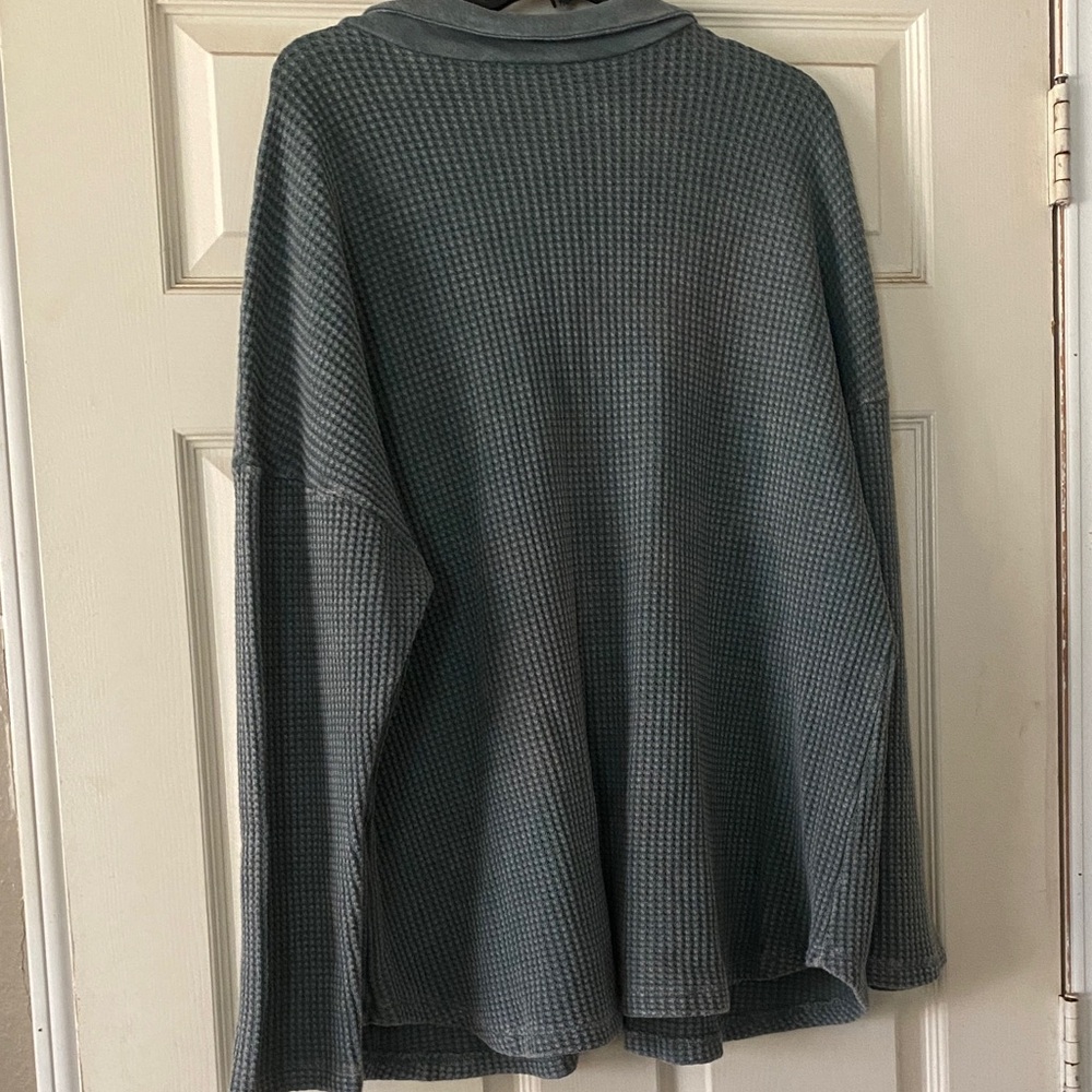 Green Vintage Wash Thermal Shacket - Picture 7 of 7